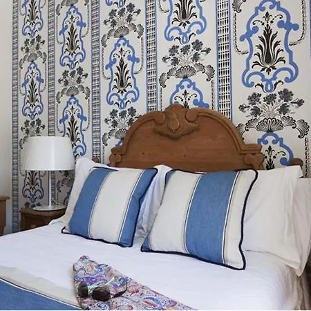 The Townhouse Pensión