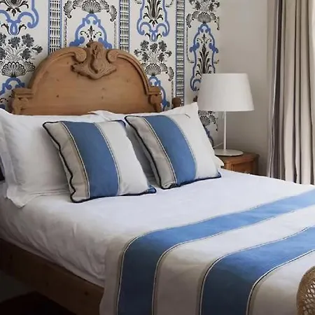 The Townhouse * Dunmore East