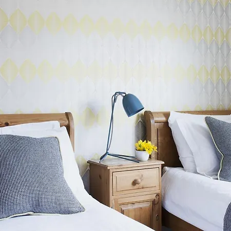 The Townhouse Pensión