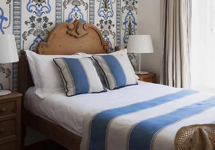 The Townhouse * Dunmore East